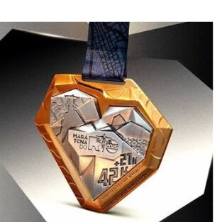 Medalha de finalista da Maratona do Rio